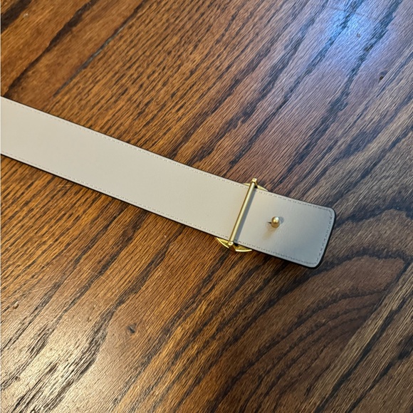 Tory Burch belt size xs 1" MILLER REVERSIBLE BELT - Picture 4 of 6